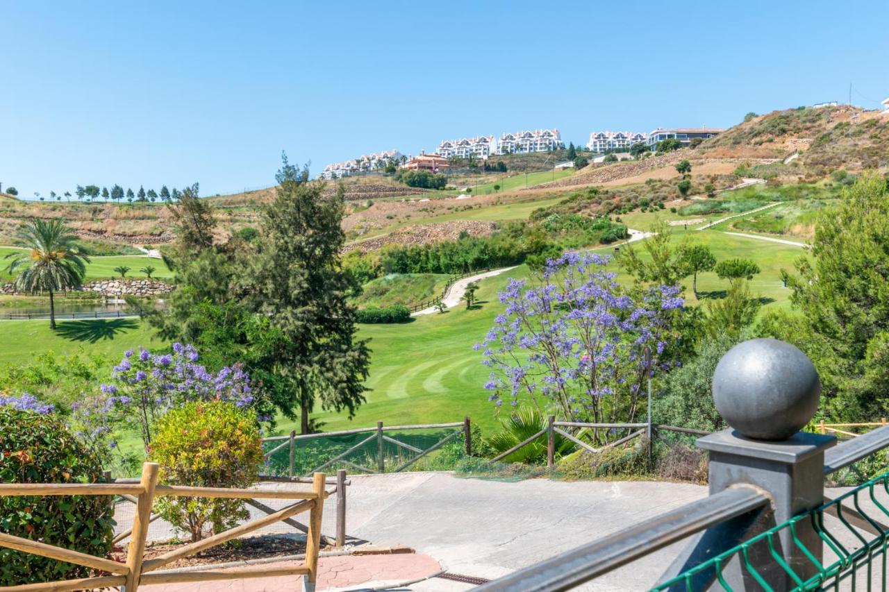 Apartamento 2Br Calanova Grand Golf - Wifi/Ac/Pool Málaga Exterior foto